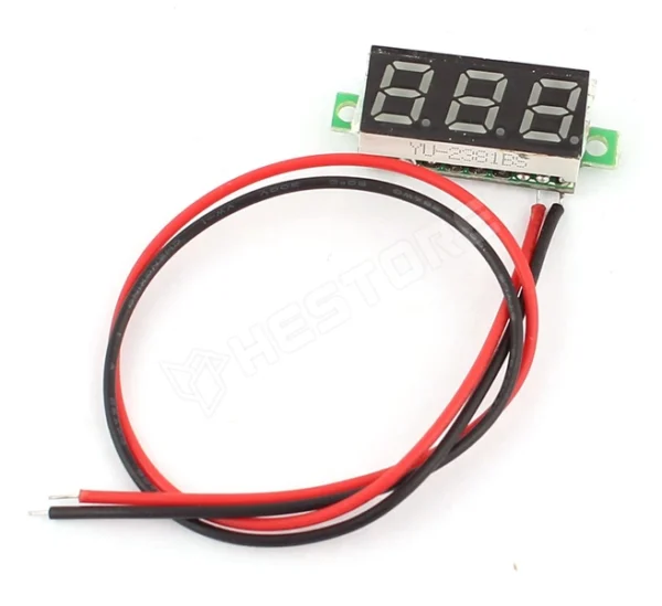 VM028-330-R fezültségmérő piros