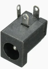 DC Anya csatlakozó – Nyákba ültethető